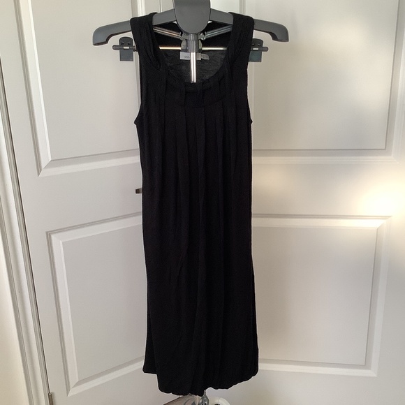 Linea Domani, sz 8, black, sleeveless, dress up/down,Unique neckline, never worn - Picture 1 of 8